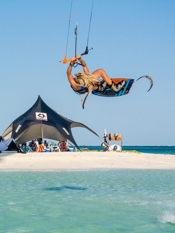 Adquiere tu Propio Hotel en Venta en Margarita con vista al mar